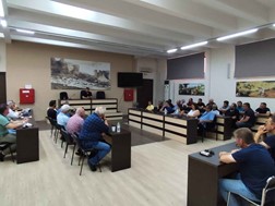Με τους προέδρους των κοινοτήτων ο Λευτέρης Αβραμόπουλος 